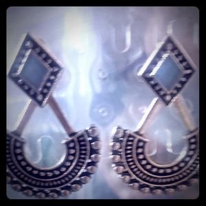 Diamond top, cut out teardrop detailed earrings